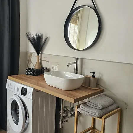 Emanuele Apartment Voghera